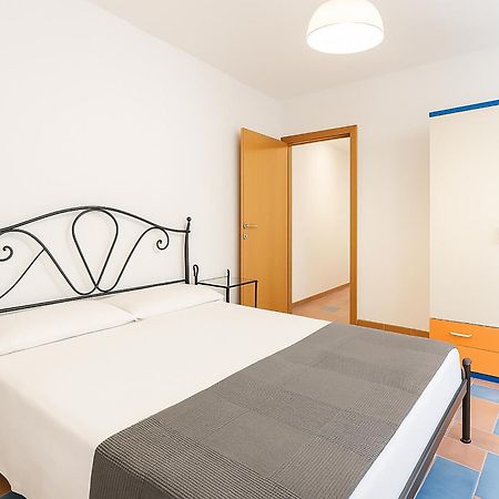 Le Grand Bleu - Gioia Apartments Procida Exterior photo