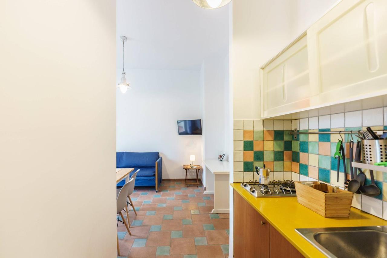 Le Grand Bleu - Gioia Apartments Procida Exterior photo