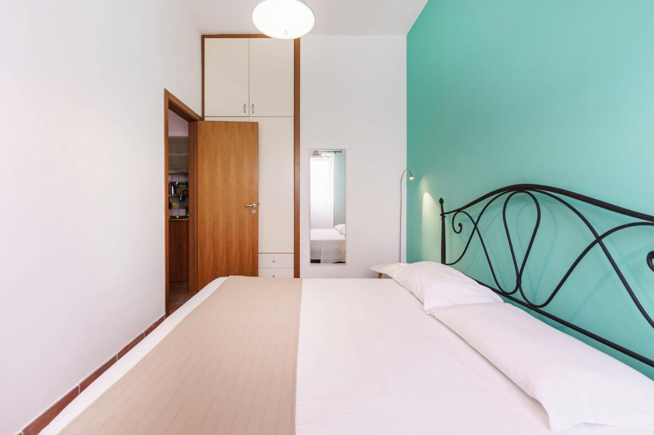 Le Grand Bleu - Gioia Apartments Procida Exterior photo
