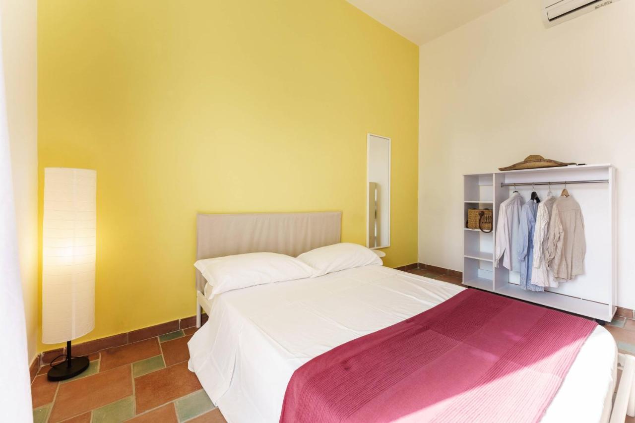 Le Grand Bleu - Gioia Apartments Procida Exterior photo