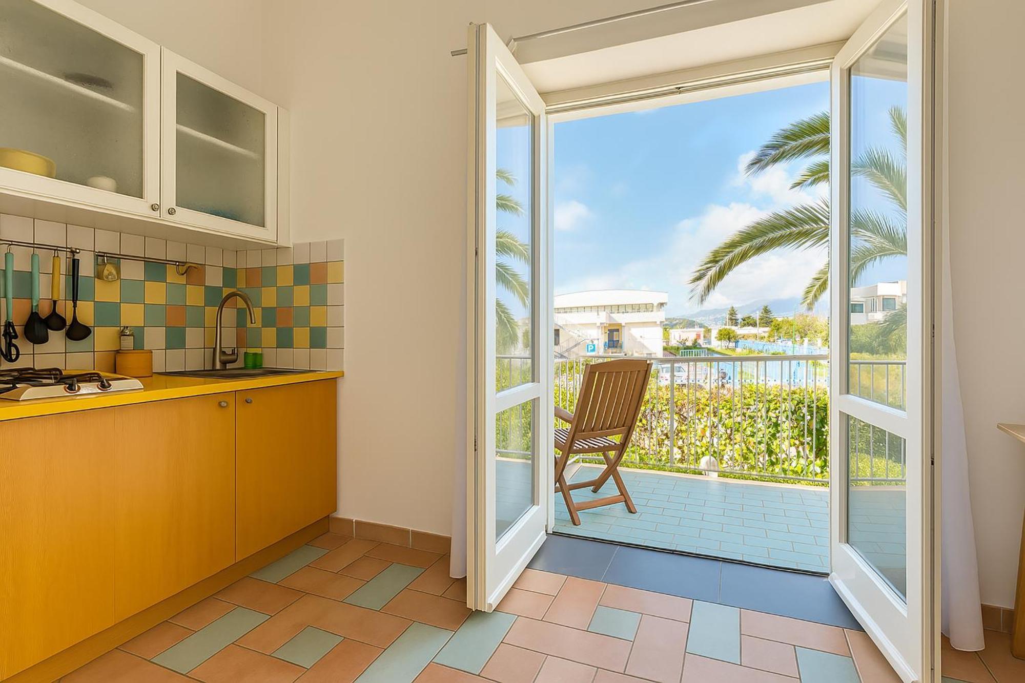 Le Grand Bleu - Gioia Apartments Procida Exterior photo